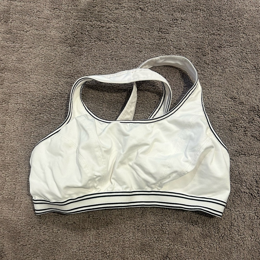 Shock Absorber Max Support Sports Bra | High Impact Workout Bra | 34D